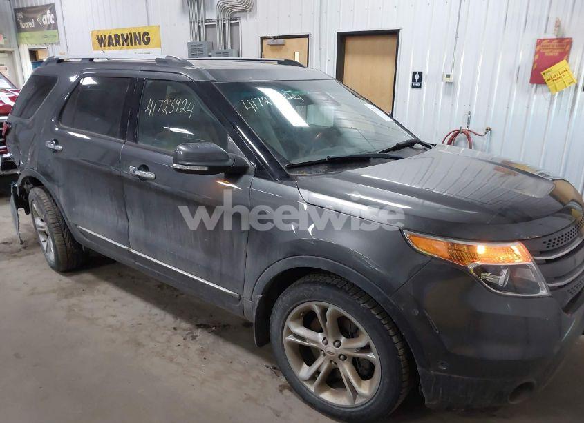 2015 Ford Explorer LIMITED (VIN 1FM5K8F83FGB11617) main photo