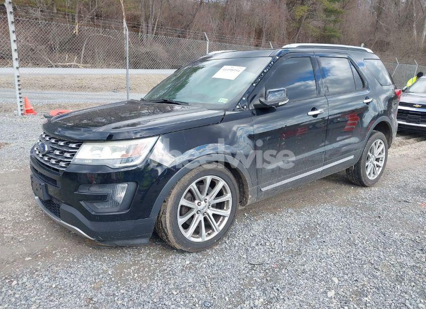 Photo 2 of 2016 Ford Explorer LIMITED (VIN 1FM5K8F83GGA27511)