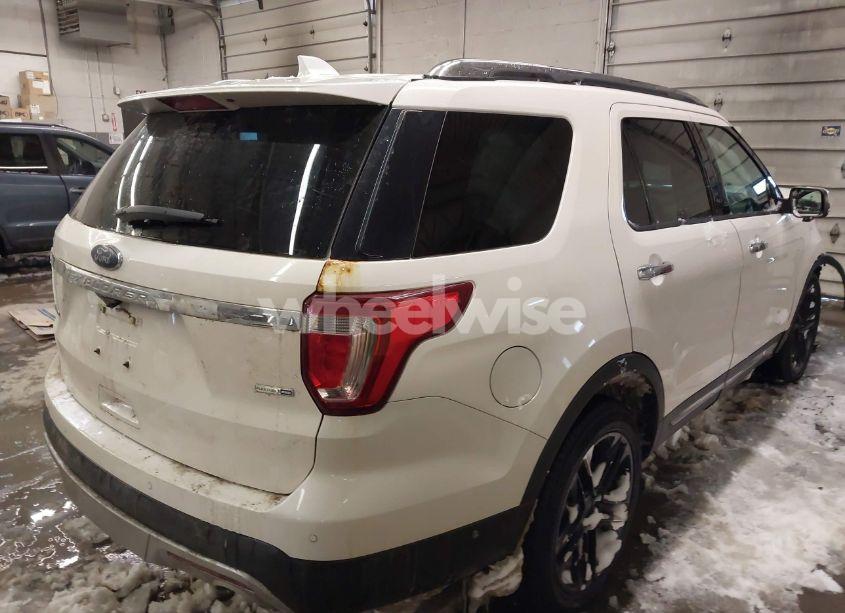 Photo 4 of 2016 Ford Explorer LIMITED (VIN 1FM5K8F83GGC73877)