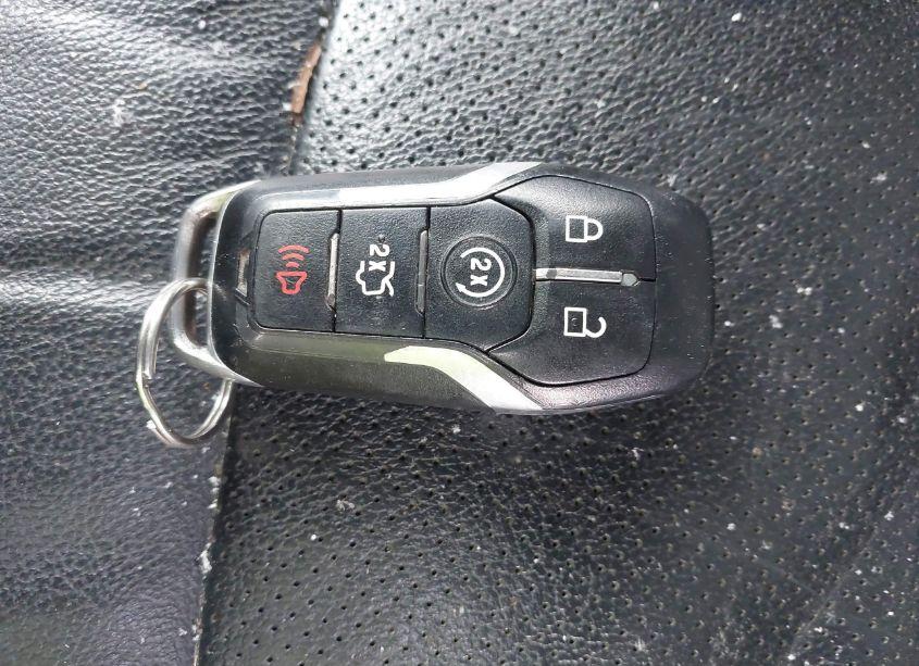 Photo 11 of 2017 Ford Explorer LIMITED (VIN 1FM5K8F83HGD75570)