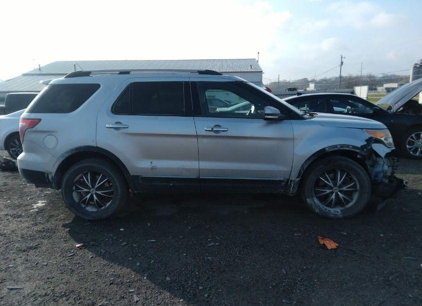 Photo 13 of 2014 Ford Explorer LIMITED (VIN 1FM5K8F84EGC48872)