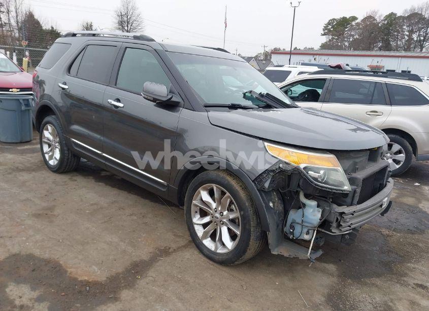 2015 Ford Explorer LIMITED (VIN 1FM5K8F84FGC45195) main photo