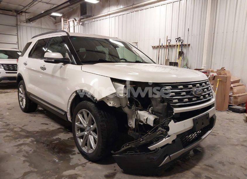 2016 Ford Explorer LIMITED (VIN 1FM5K8F84GGB10834) main photo