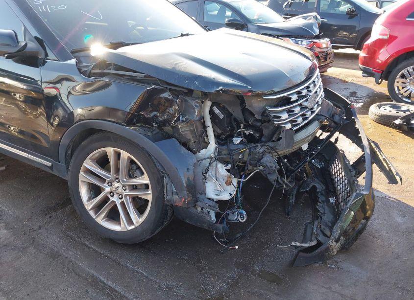 Photo 18 of 2017 Ford Explorer LIMITED (VIN 1FM5K8F84HGC18663)