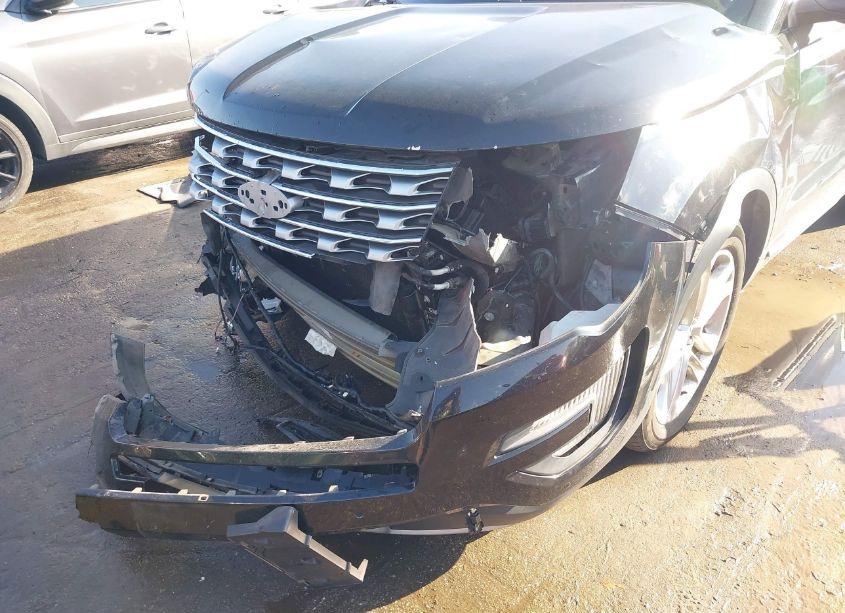 Photo 6 of 2017 Ford Explorer LIMITED (VIN 1FM5K8F84HGC18663)