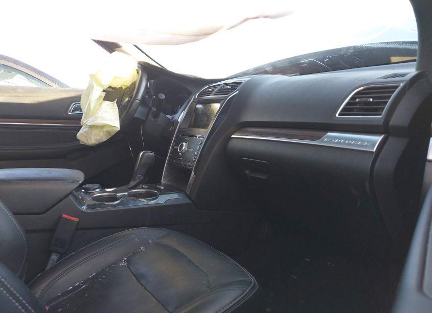 Photo 5 of 2017 Ford Explorer LIMITED (VIN 1FM5K8F84HGC93508)