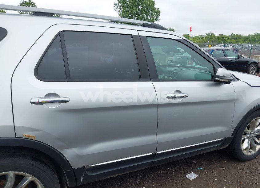 Photo 13 of 2013 Ford Explorer LIMITED (VIN 1FM5K8F85DGA92372)