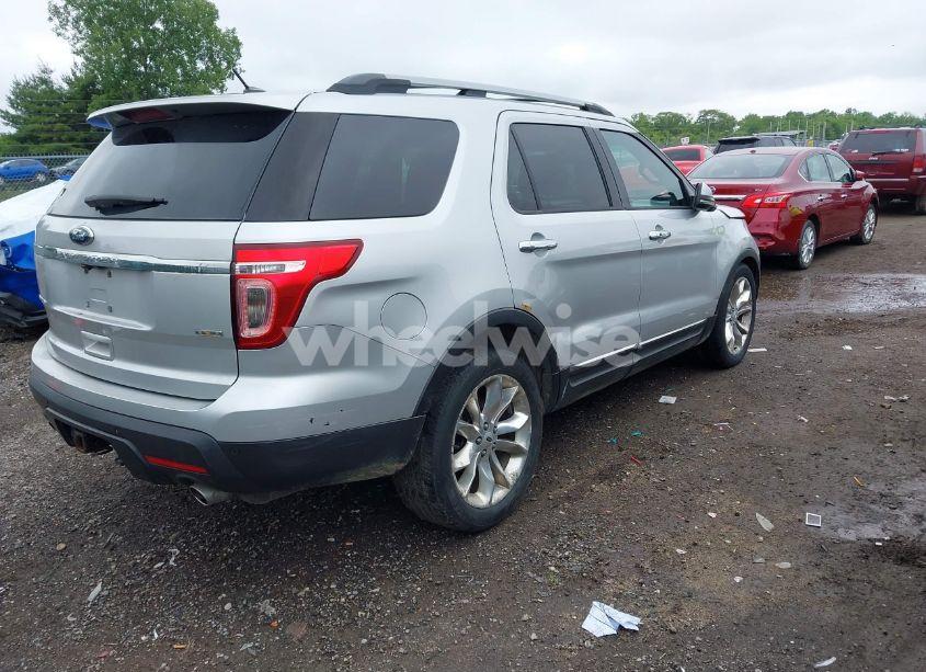 Photo 4 of 2013 Ford Explorer LIMITED (VIN 1FM5K8F85DGA92372)