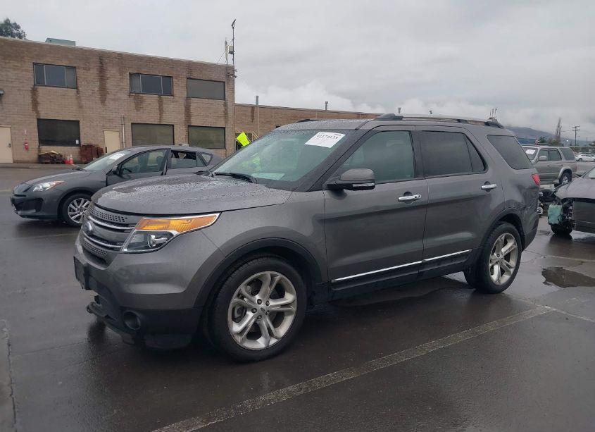 Photo 2 of 2013 Ford Explorer LIMITED (VIN 1FM5K8F85DGC00893)