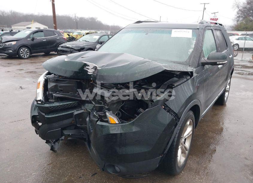 Photo 2 of 2013 Ford Explorer LIMITED (VIN 1FM5K8F85DGC06709)