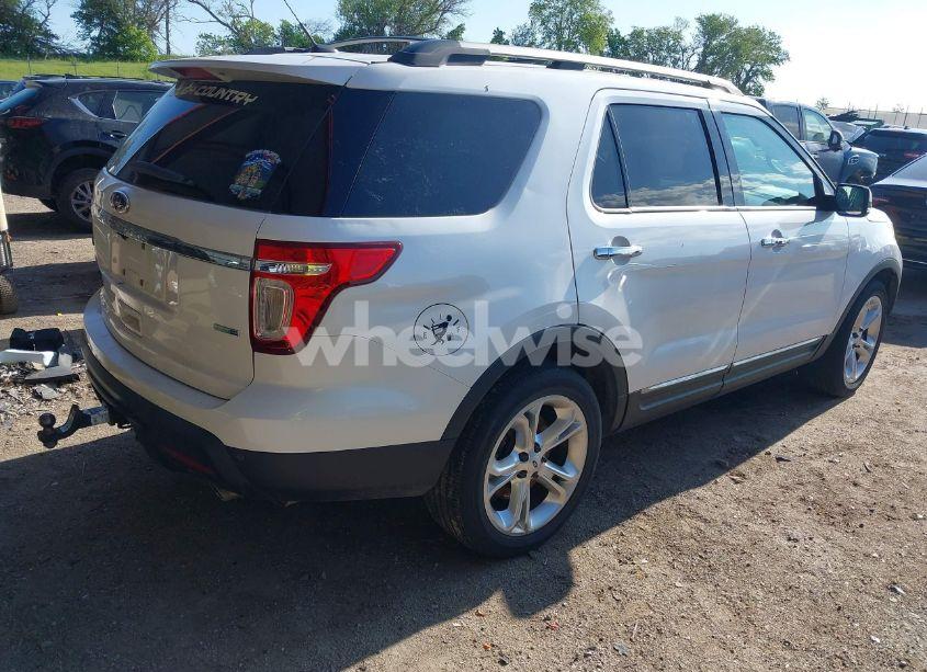 Photo 4 of 2014 Ford Explorer LIMITED (VIN 1FM5K8F85EGA89716)