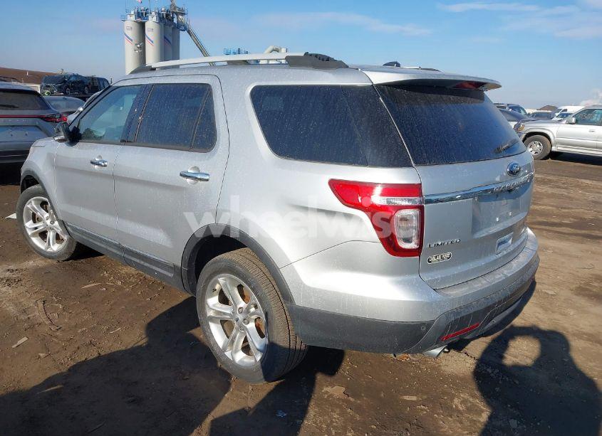 Photo 3 of 2014 Ford Explorer LIMITED (VIN 1FM5K8F85EGC39033)