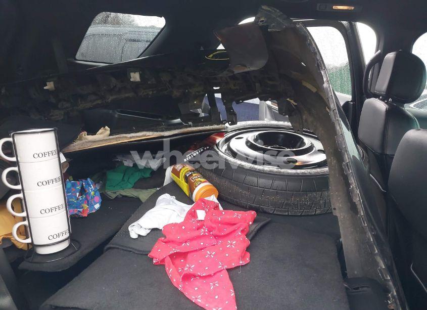 Photo 8 of 2016 Ford Explorer LIMITED (VIN 1FM5K8F85GGB30087)