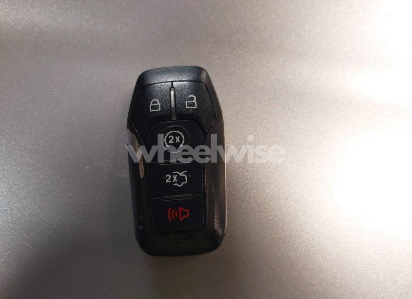 Photo 11 of 2017 Ford Explorer LIMITED (VIN 1FM5K8F85HGA17905)