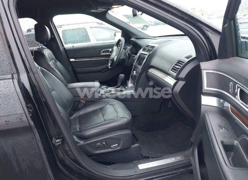 Photo 5 of 2017 Ford Explorer LIMITED (VIN 1FM5K8F85HGC24097)