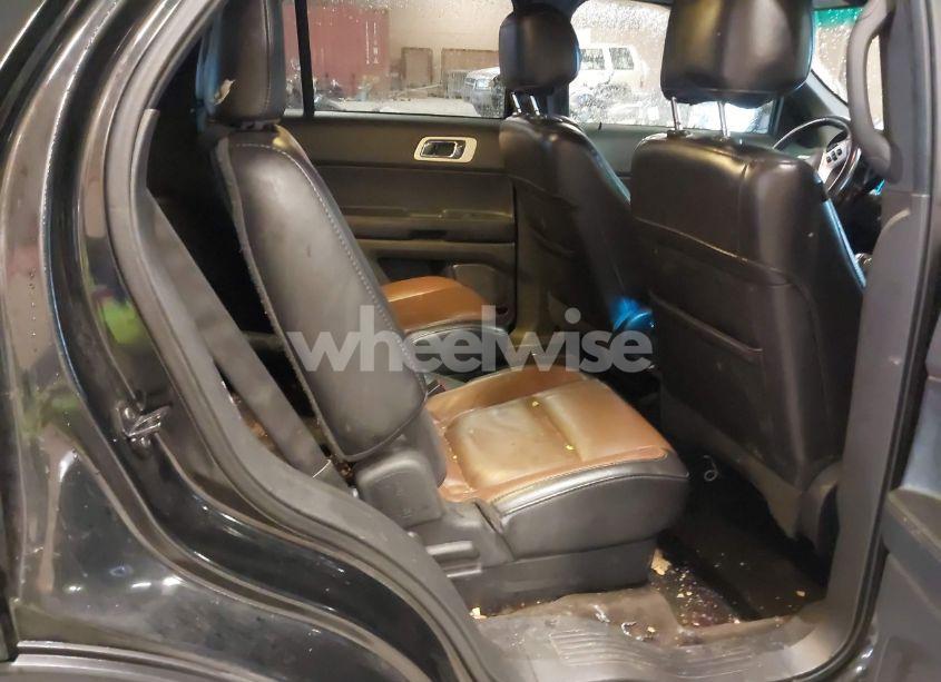 Photo 8 of 2013 Ford Explorer LIMITED (VIN 1FM5K8F86DGB31874)