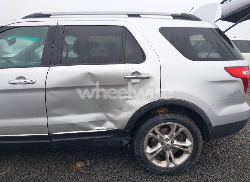 Photo 6 of 2014 Ford Explorer LIMITED (VIN 1FM5K8F86EGA70138)