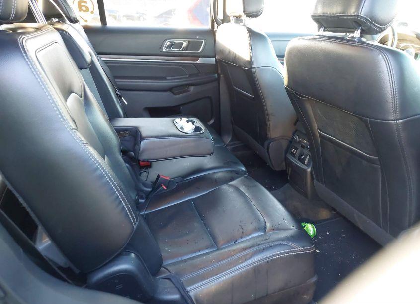 Photo 8 of 2016 Ford Explorer LIMITED (VIN 1FM5K8F86GGC49623)