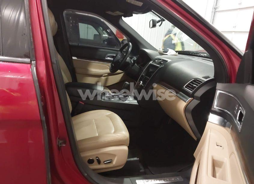 Photo 5 of 2017 Ford Explorer LIMITED (VIN 1FM5K8F86HGC35819)