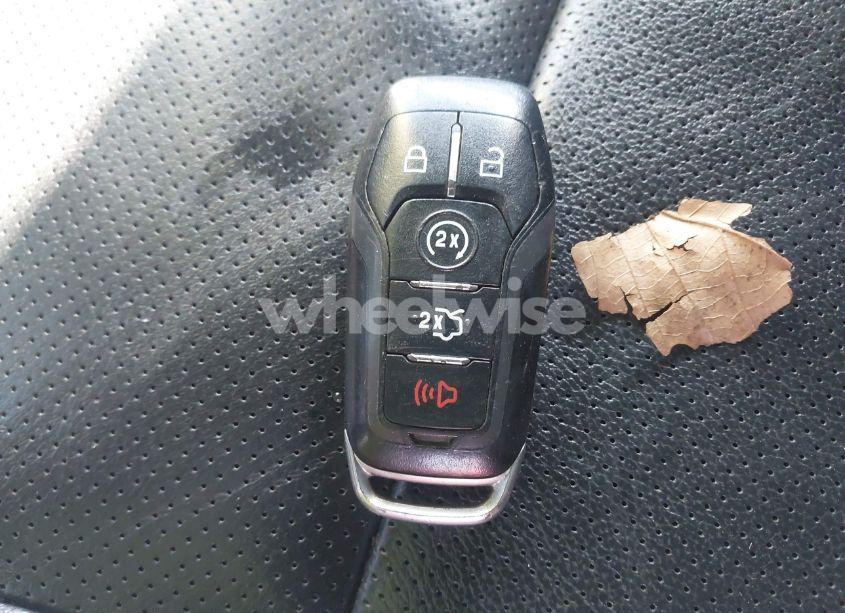 Photo 11 of 2017 Ford Explorer LIMITED (VIN 1FM5K8F86HGC93798)