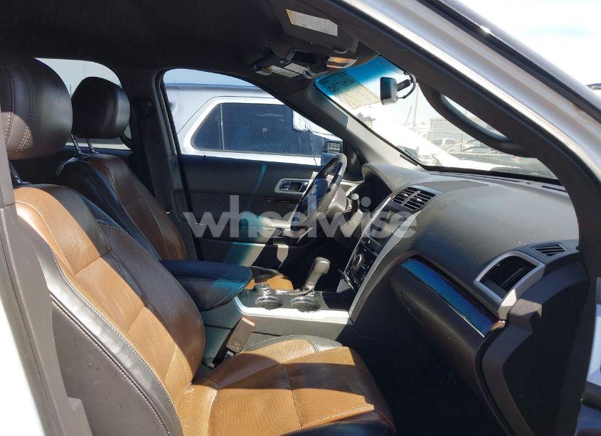 Photo 5 of 2013 Ford Explorer LIMITED (VIN 1FM5K8F87DGC01513)