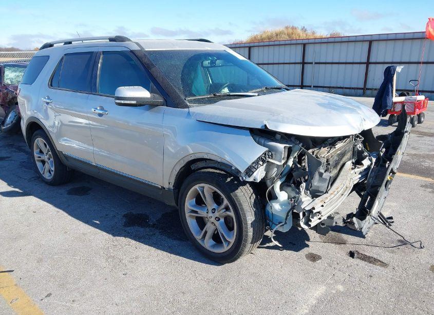 2015 Ford Explorer LIMITED (VIN 1FM5K8F87FGB10986) main photo