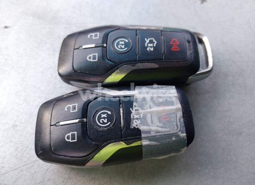 Photo 11 of 2016 Ford Explorer LIMITED (VIN 1FM5K8F87GGA19900)