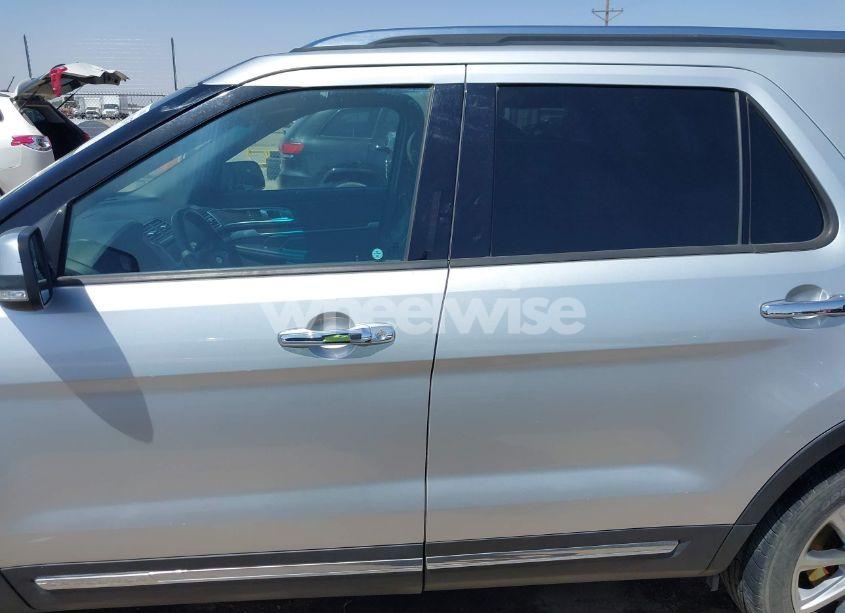 Photo 14 of 2016 Ford Explorer LIMITED (VIN 1FM5K8F87GGA19900)