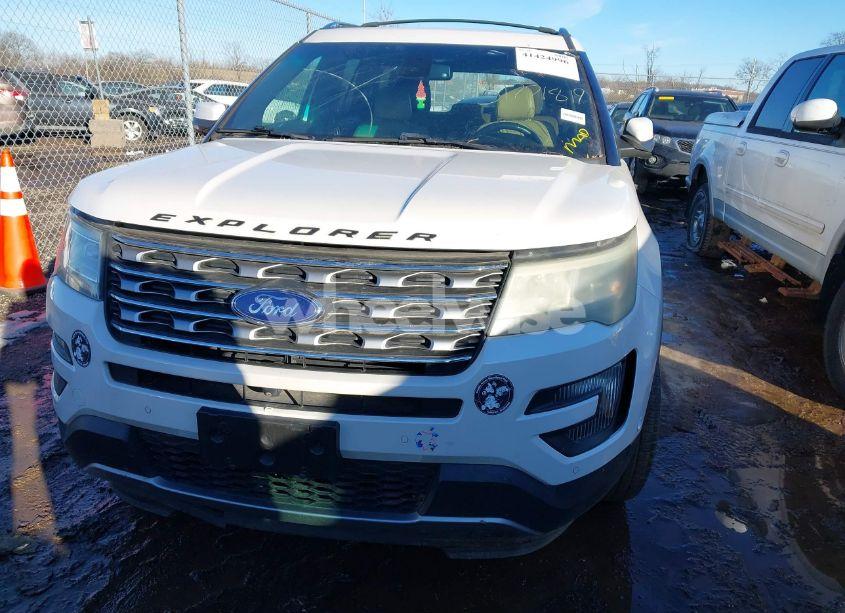 Photo 12 of 2016 Ford Explorer LIMITED (VIN 1FM5K8F87GGB03828)