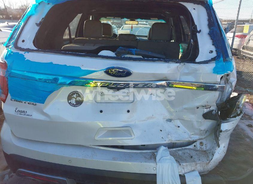 Photo 16 of 2016 Ford Explorer LIMITED (VIN 1FM5K8F87GGB03828)