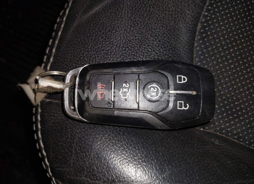 Photo 11 of 2016 Ford Explorer LIMITED (VIN 1FM5K8F87GGD18142)