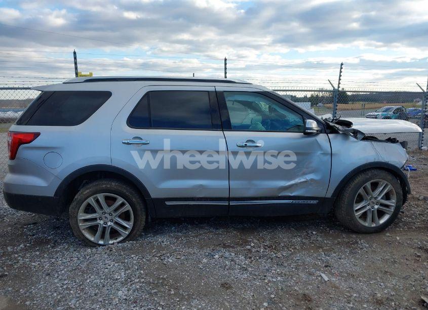 Photo 13 of 2017 Ford Explorer LIMITED (VIN 1FM5K8F87HGD00645)