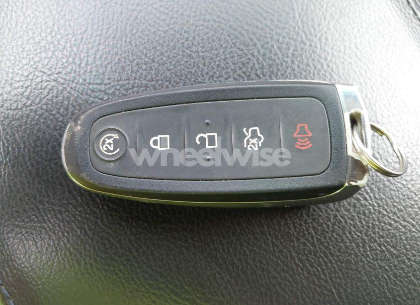 Photo 11 of 2013 Ford Explorer LIMITED (VIN 1FM5K8F88DGC44435)