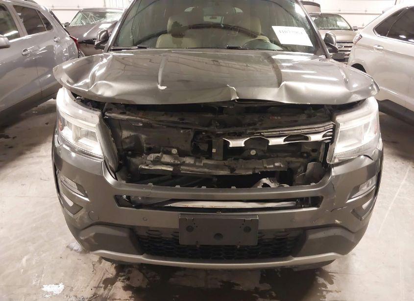 Photo 6 of 2016 Ford Explorer LIMITED (VIN 1FM5K8F88GGB16295)