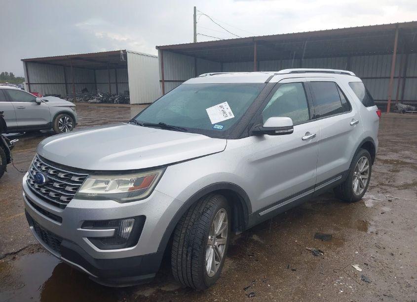 Photo 2 of 2016 Ford Explorer LIMITED (VIN 1FM5K8F88GGB27474)