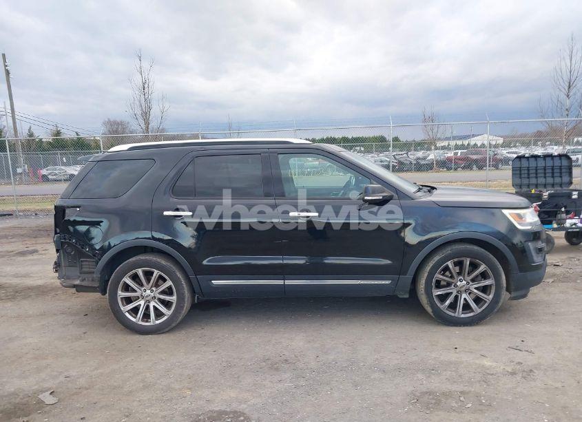 Photo 13 of 2016 Ford Explorer LIMITED (VIN 1FM5K8F88GGB27961)