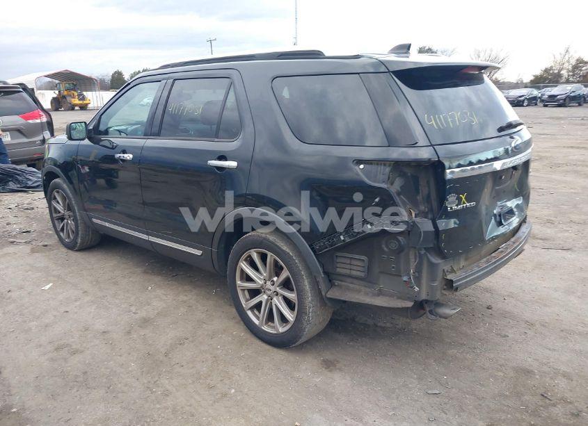 Photo 3 of 2016 Ford Explorer LIMITED (VIN 1FM5K8F88GGB27961)