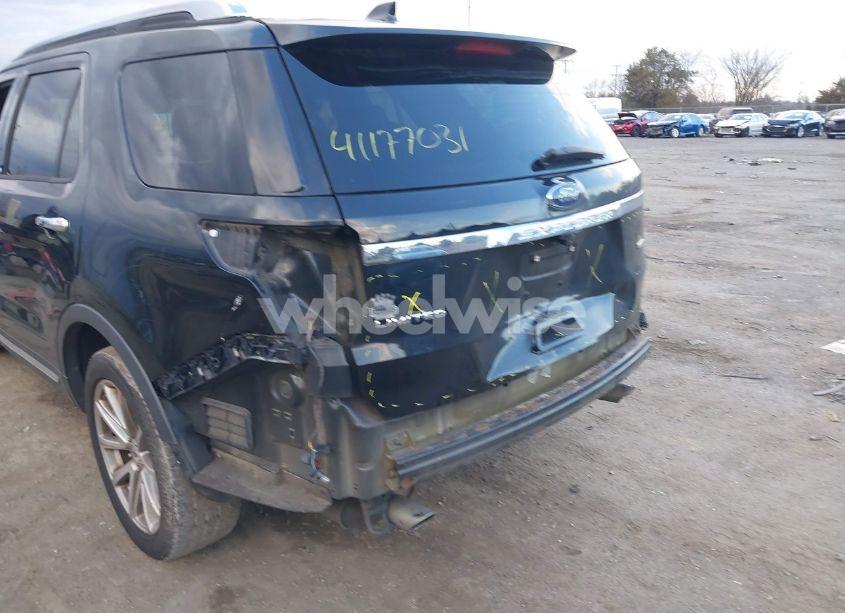 Photo 6 of 2016 Ford Explorer LIMITED (VIN 1FM5K8F88GGB27961)