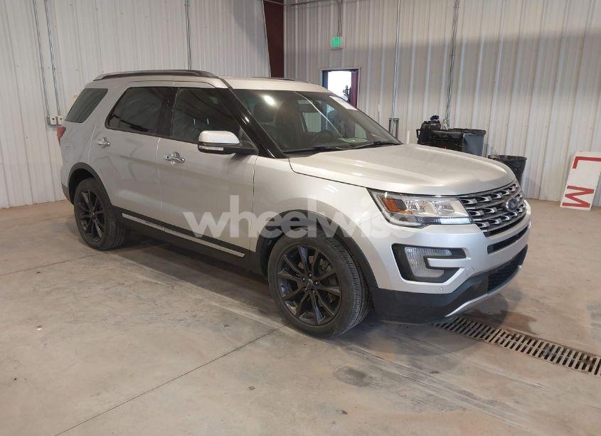 2016 Ford Explorer LIMITED (VIN 1FM5K8F88GGC06823) main photo