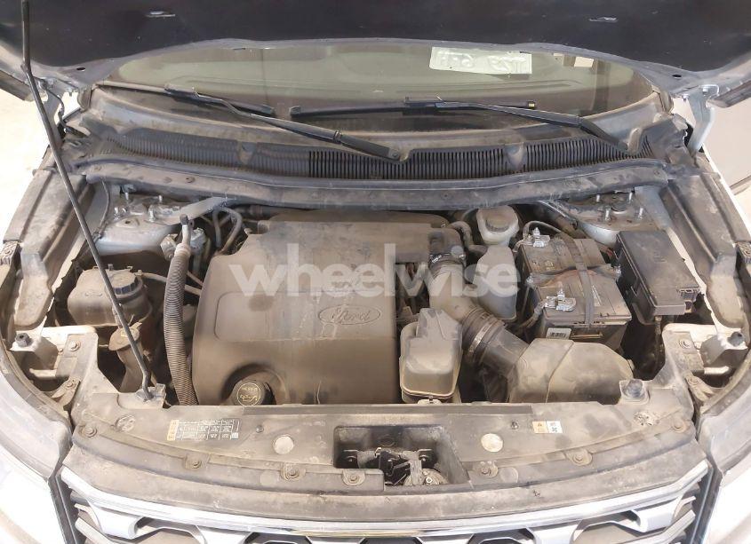 Photo 10 of 2016 Ford Explorer LIMITED (VIN 1FM5K8F88GGC06823)