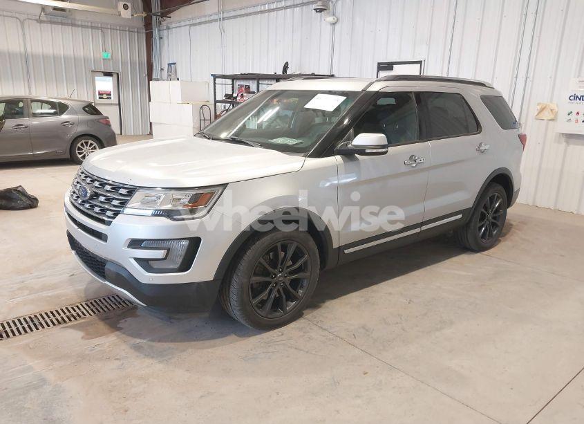 Photo 2 of 2016 Ford Explorer LIMITED (VIN 1FM5K8F88GGC06823)
