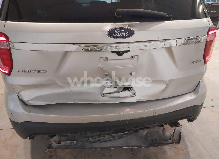 Photo 6 of 2016 Ford Explorer LIMITED (VIN 1FM5K8F88GGC06823)