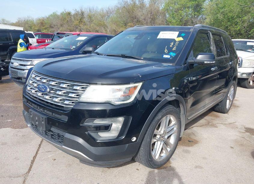 Photo 2 of 2017 Ford Explorer LIMITED (VIN 1FM5K8F88HGB53235)
