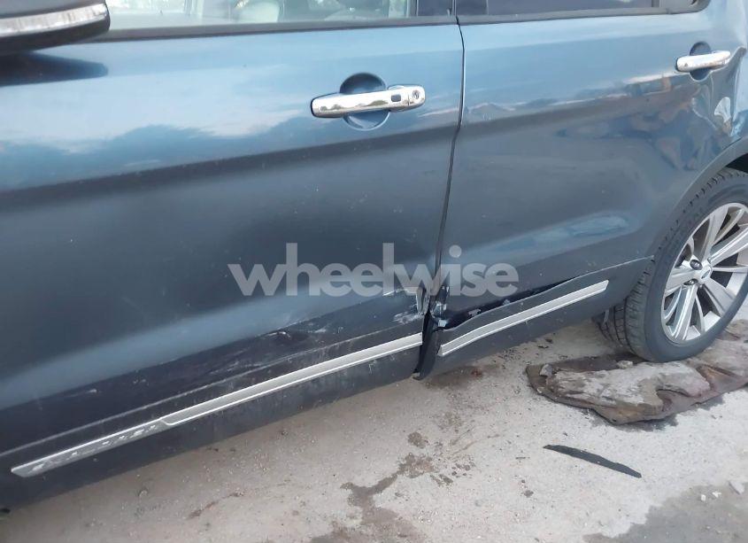 Photo 6 of 2018 Ford Explorer LIMITED (VIN 1FM5K8F88JGA57188)