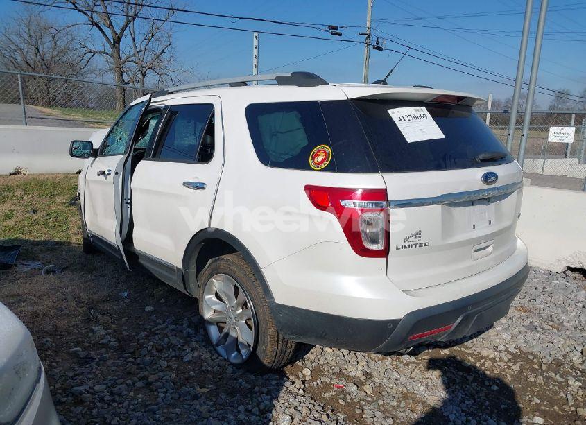 Photo 3 of 2013 Ford Explorer LIMITED (VIN 1FM5K8F89DGA16542)