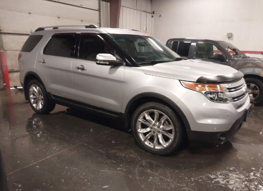 2014 Ford Explorer LIMITED (VIN 1FM5K8F89EGB36195) main photo