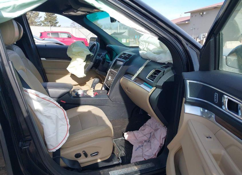 Photo 5 of 2016 Ford Explorer LIMITED (VIN 1FM5K8F89GGA13595)