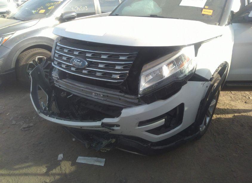 Photo 6 of 2016 Ford Explorer LIMITED (VIN 1FM5K8F89GGB10666)