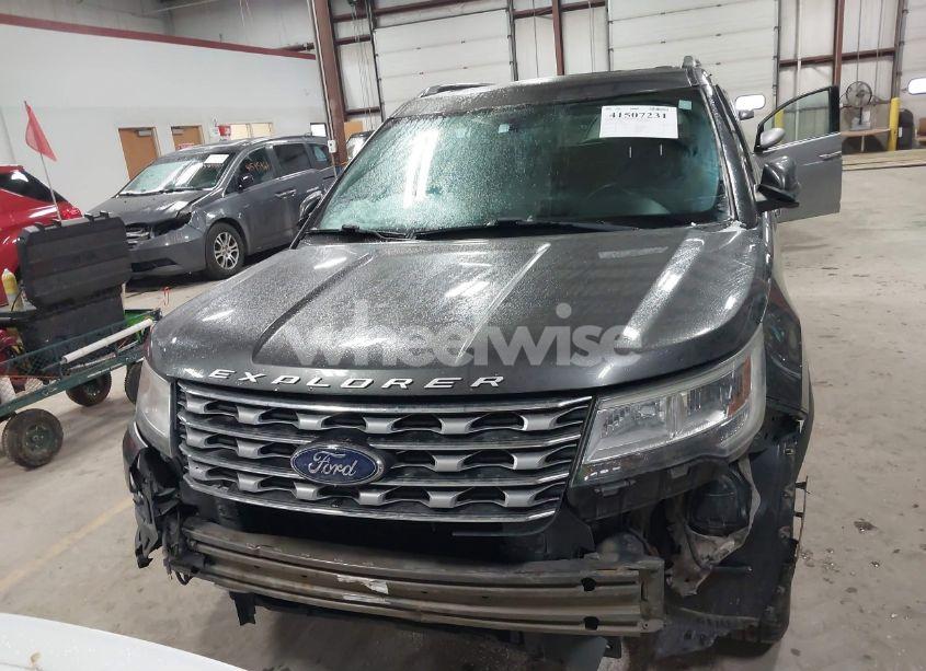Photo 12 of 2017 Ford Explorer LIMITED (VIN 1FM5K8F89HGC06783)