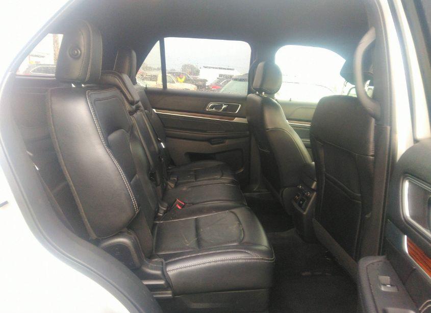 Photo 8 of 2017 Ford Explorer LIMITED (VIN 1FM5K8F89HGC38858)